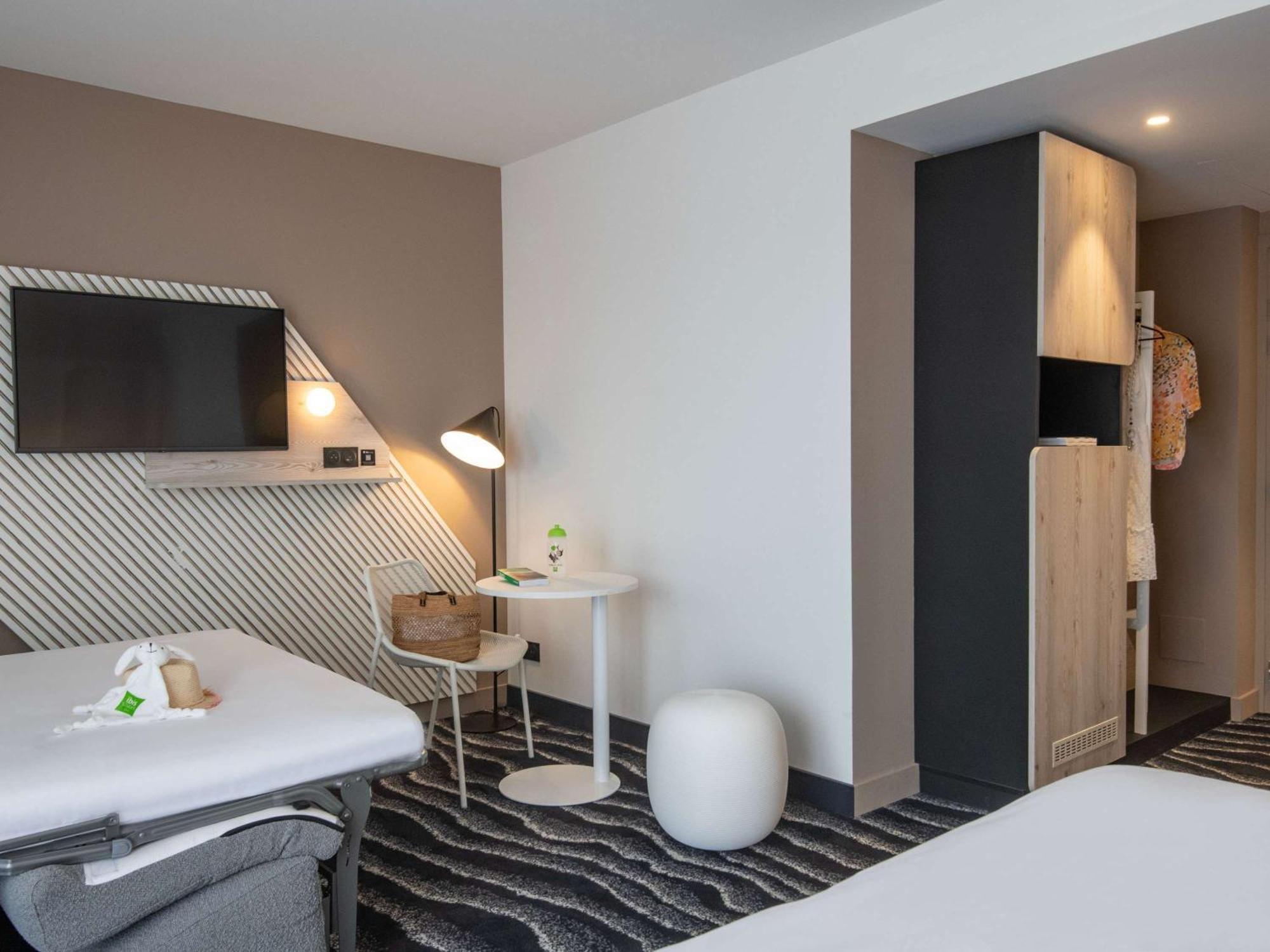 Ibis Styles Porto Vecchio Hotel Exterior photo
