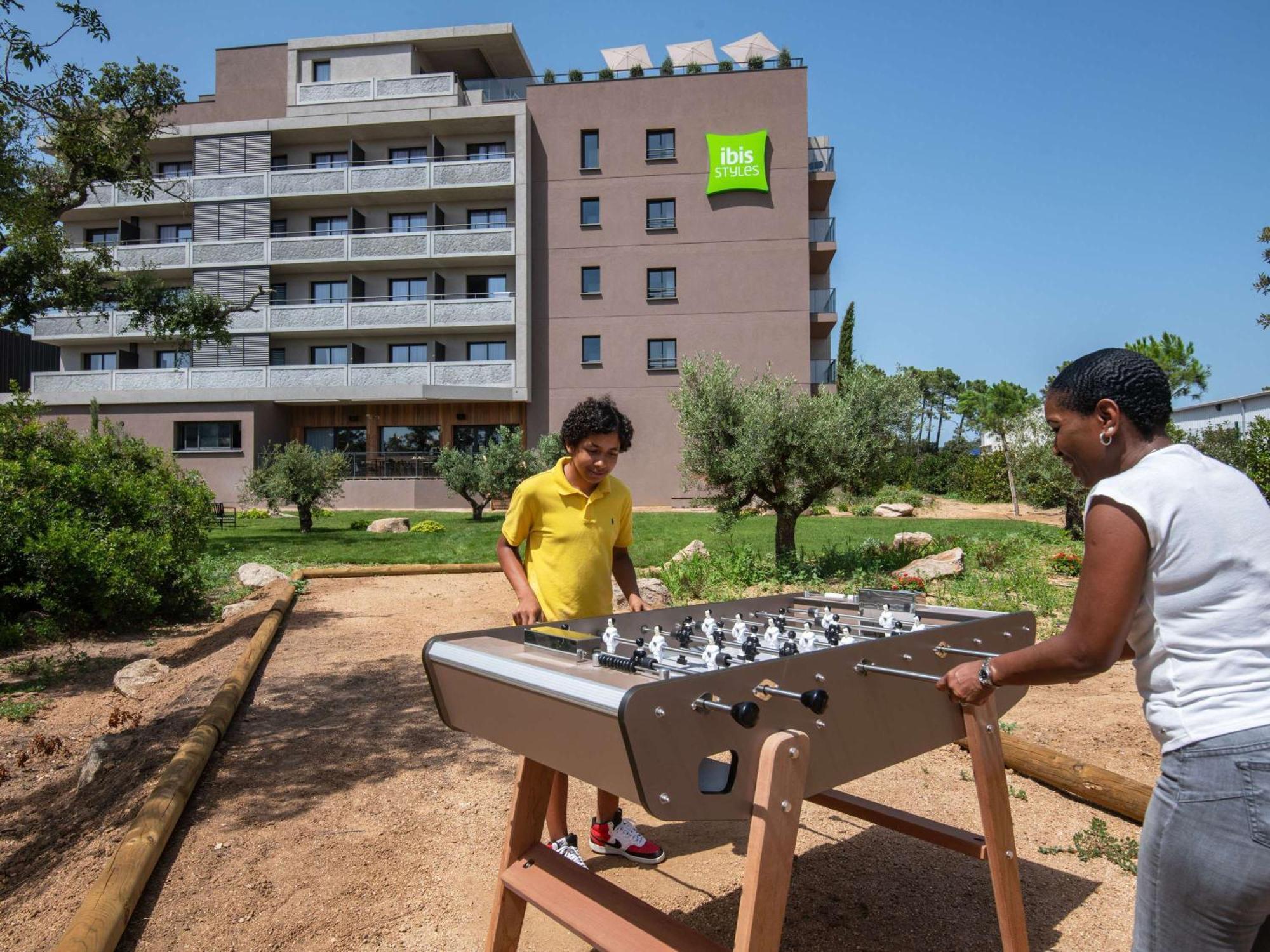 Ibis Styles Porto Vecchio Hotel Exterior photo